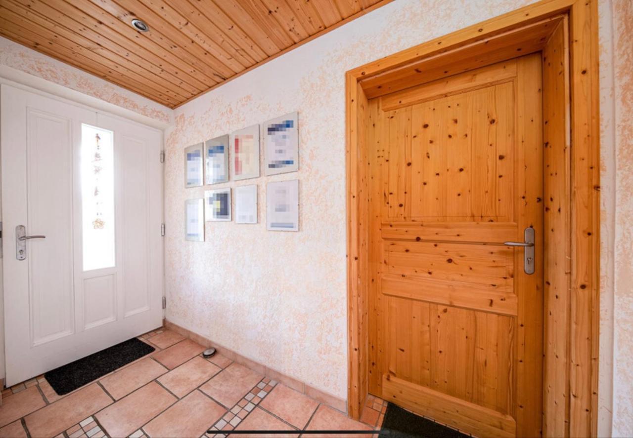 Toskanahaus, Njualms تانهايم المظهر الخارجي الصورة